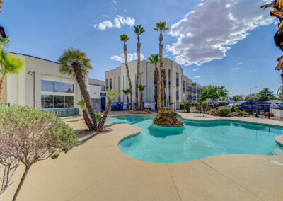 Emerald Suites | Las Vegas Boulevard South