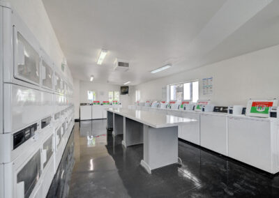 Emerald Suites | Las Vegas Boulevard South