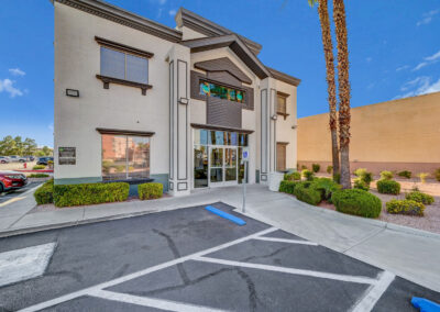 Emerald Suites | Las Vegas Boulevard South